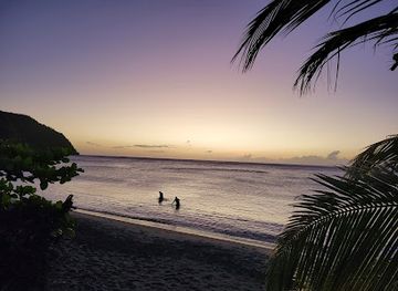 dominica/hampstead-beach/bar/bell-hall-beach-spot