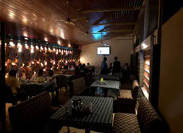 Bopy's Restaurant Bar & Pub