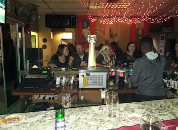 south-africa/east-london/bar/dezzys-pub