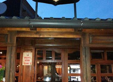 bosnia-and-herzegovina/bosnian-podrinje-canton/bar/irish-pub