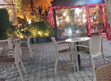 albania/vlore/bar/colosseo-bar