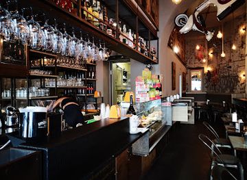 italy/trieste/bar/mal-del-lupo