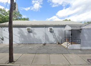 rhode-island/blackstone-river-bikeway/bar/the-dugout