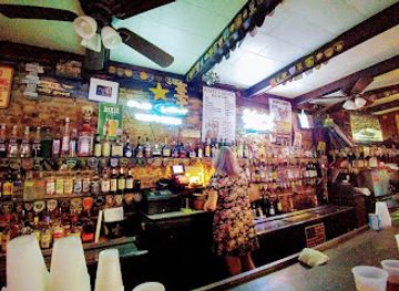 louisiana/new-orleans/french-quarter/bar/harry-s-corner