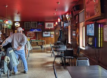 wisconsin/door-county/bar/red-room