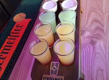 poland/warmia/bar/strzelnica-koktajl-shot-bar