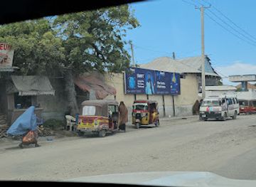 somalia/banaadir/bar/silver-bar-and-restaurant