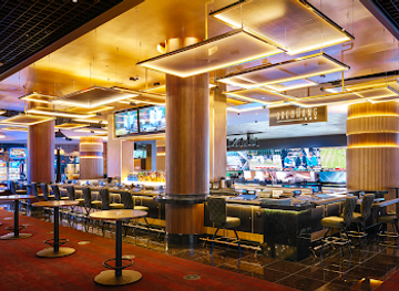 nevada/las-vegas/fremont-street/bar/overhang-bar