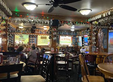wisconsin/kettle-moraine/bar/bilda-s-friess-lake-pub