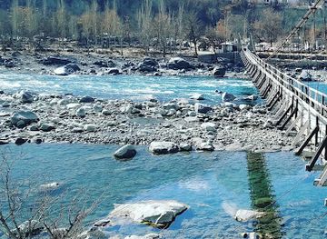 pakistan/phandar-valley/bar/paradise-hotel-restaurant