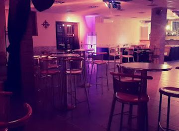 france/pyrenees/bar/le-coin-de-france