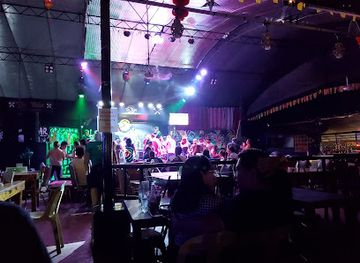 philippines/davao-region/bar/supladoz-restobar