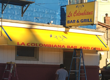 rhode-island/blackstone-river-bikeway/bar/la-colombiana-bar-grill