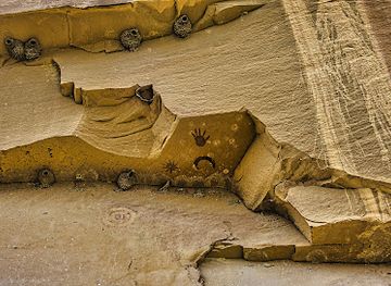 new-mexico/chaco-culture-national-historical-park/bar/supernova-pictograph