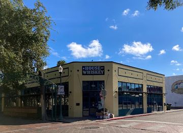 texas/laredo/bar/house-of-whiskey