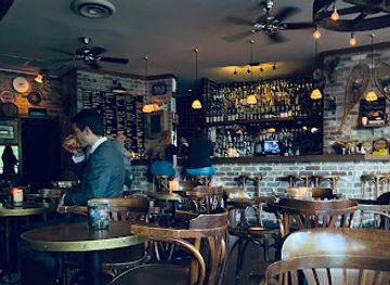 australia/canberra/bar/hippo-co