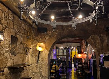 portugal/porto/bar/pipa-velha