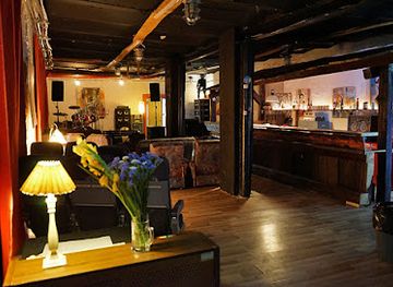 estonia/mulgimaa/bar/konservatoorium