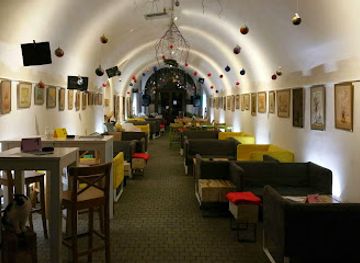 romania/crisana/bar/framm-s