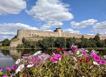 estonia/narva-castle/bar/club-ro-ro