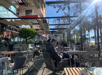 Seasons Cocktail Bar