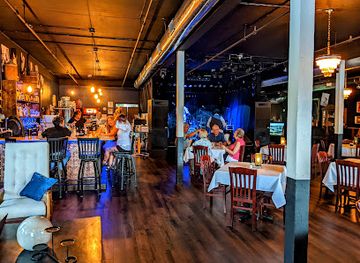 tennessee/oak-ridge/bar/201-cafe-and-wine-bar