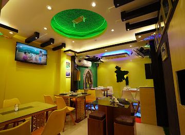 bangladesh/greater-comilla/bar/run-out