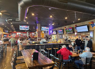 Johnny's Tavern West