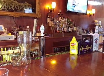 Crosswoods Restaurant & Sports Club