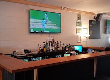 new-zealand/rotorua/bar/mo-s-bar