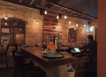 israel/jerusalem/west-jerusalem/bar/the-red-lady