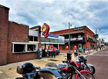 tennessee/memphis-beale-street/bar/club-handy