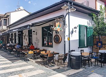 Dubh Linn Irish Pub