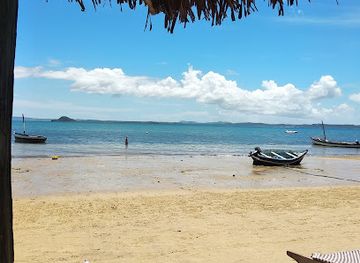 madagascar/diego-suarez/ramena-beach/bar/bool-tako-bar