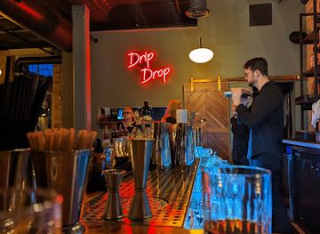 michigan/west-michigan/bar/drip-drop-cocktail-room