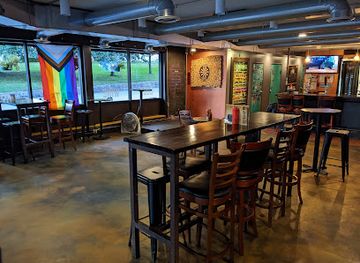 west-virginia/new-river-gorge-national-park-and-preserve/bar/southside-junction-tap-house