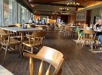 kentucky/natural-bridge-state-resort-park/bar/sandstone-arches-restaurant