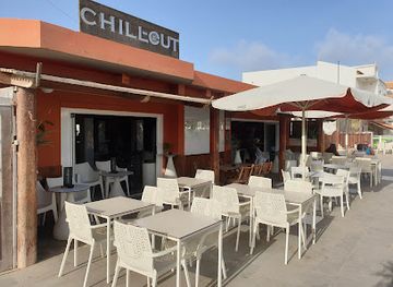 cabo-verde/praia-de-zal/bar/chill-out-bar