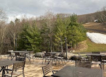 pennsylvania/delaware-water-gap-national-recreation-area/bar/trail-s-end-pub-grille