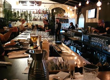 israel/zikhron-ya-akov/bar/uma-bar