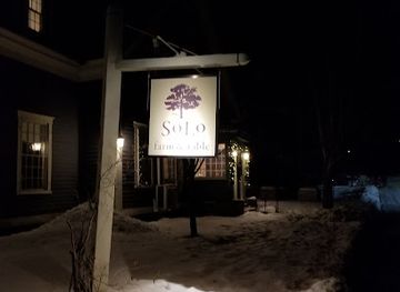 vermont/emerald-lake-state-park/bar/solo-farm-table