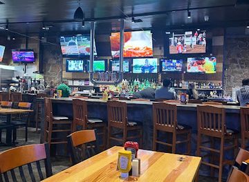 arkansas/arkansas-timberlands/bar/hogs-and-heifers-sports-bar-and-grill