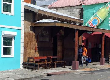 saint-vincent-and-the-grenadines/kingstown/bar/citylyfe-bar