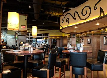 Bar Louie - Streets of St. Charles