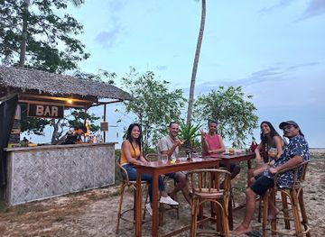 philippines/palawan/bar/chez-rose-beach-bar