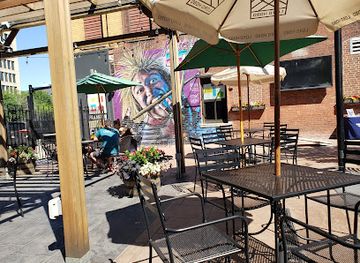 massachusetts/worcester/bar/worcester-beer-garden-taproom