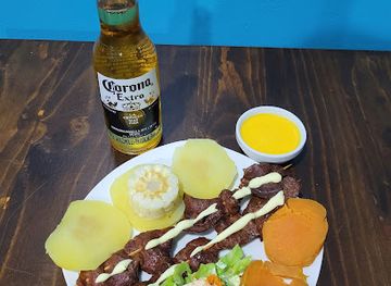 peru/chiclayo/bar/huacachina-resto-bar