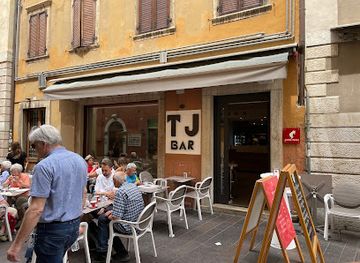 italy/trentino-alto-adige/bar/tj-bar