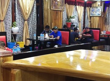 bhutan/sarpang/bar/niru-sherpha-kunden-resturant-bar