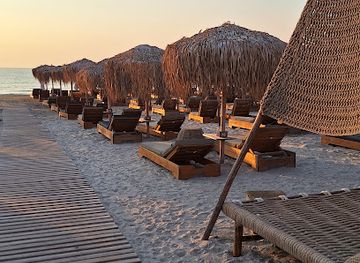 romania/black-sea-coast/bar/infinity-beach-mamaia